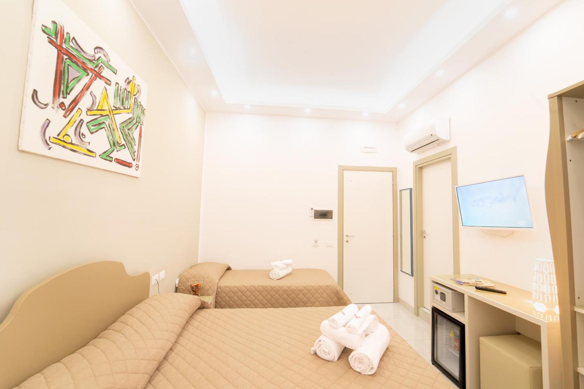 Hotel Al Campanile H Napoli Centro, By Clapa Group Pokoj fotografie